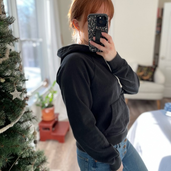 SOLD ON IG - Picture 2 of 3